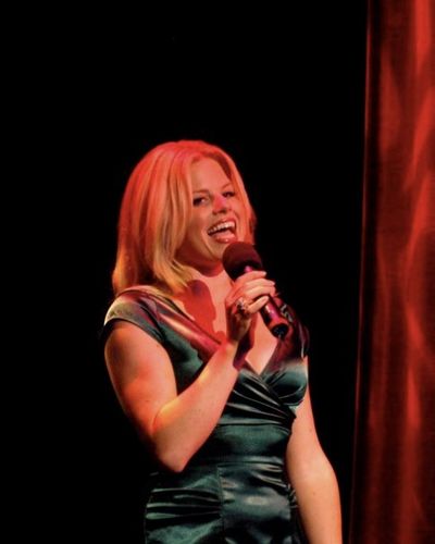 Megan Hilty Photo