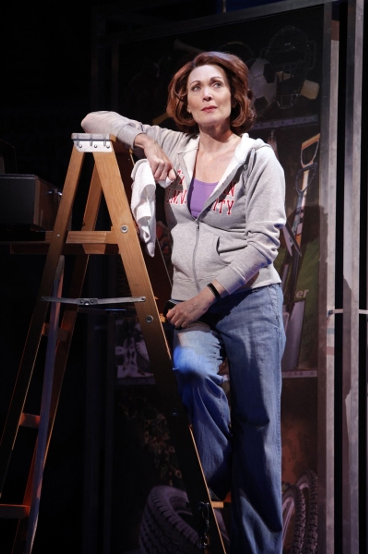 Dee Hoty as Violet Newstead at 