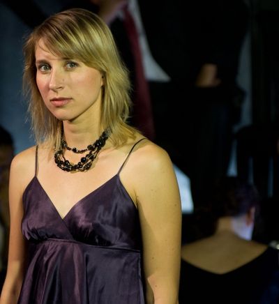 Dominca Fisher Photo