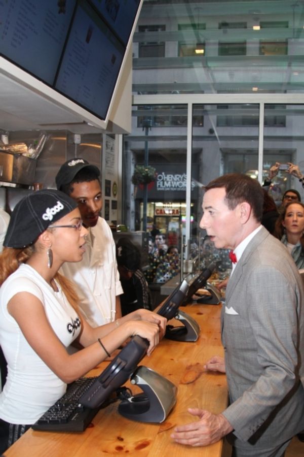 Pee-Wee Herman ordering food Photo
