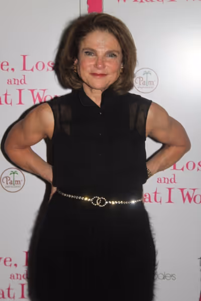 Tovah Feldshuh Photo