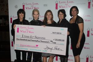 Daryl Roth presented a $125,000.00 check to Dress for Success: Nora Ephron, Daryl Roth, SuzAnne Elliott, Delia Ephron and Karen Carpenter @ BroadwayWorld Daryl Roth presented a $125,000.00 check to Dress for Success: Nora Ephron, Daryl Rot Photo