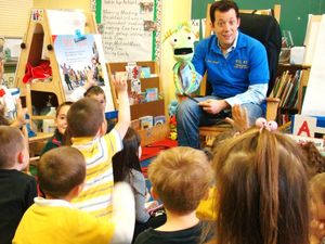 John Tartaglia and Dorsel visit PS 41 Photo