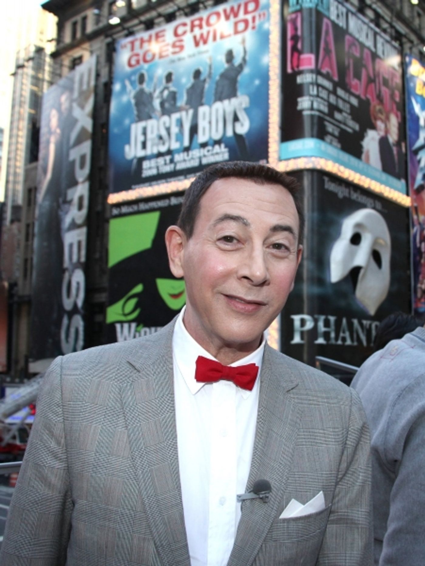 Photo Coverage: PEE-WEE Takes Times Square!  Image