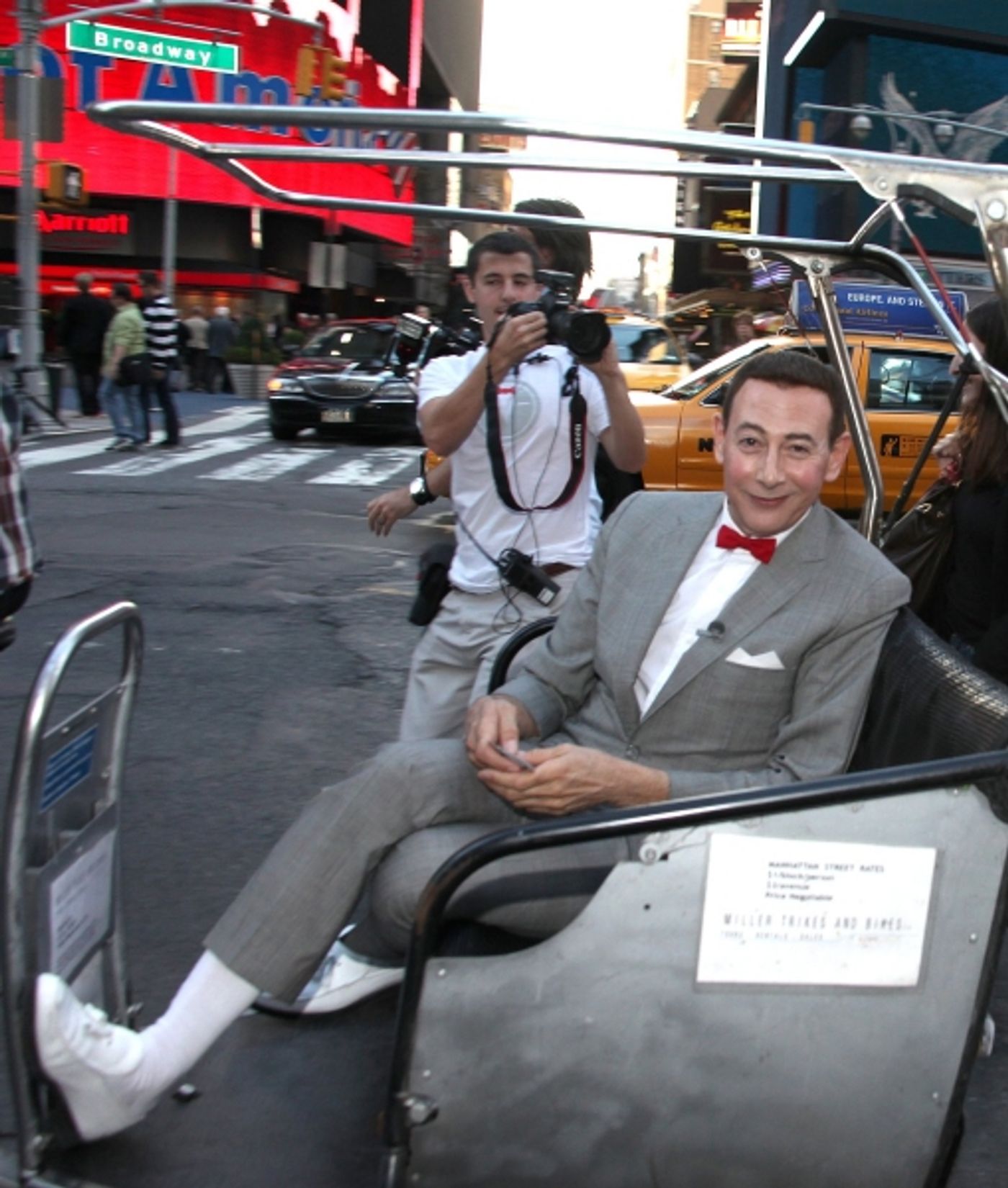 Photo Coverage: PEE-WEE Takes Times Square!  Image