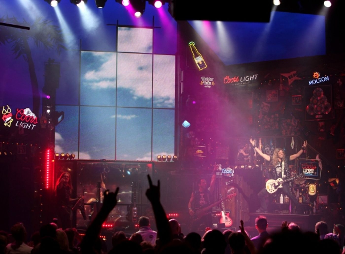 Photo Coverage: Dee Snider Debuts in ROCK OF AGES - Curtain Call Photo Coverage: Dee Snider Debuts in ROCK OF AGES - Curtain Call Image
