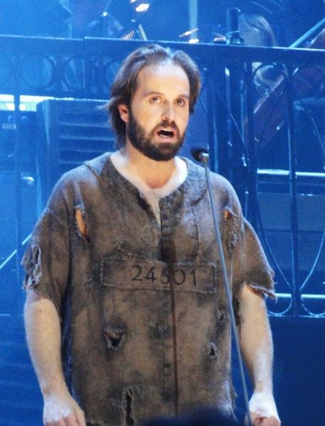 Photos: Salonga, Boe et al. in the LES MIS Anniversary Concert — photo 2 of 19
