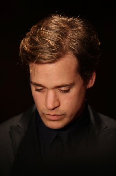 T.R. Knight  Photo