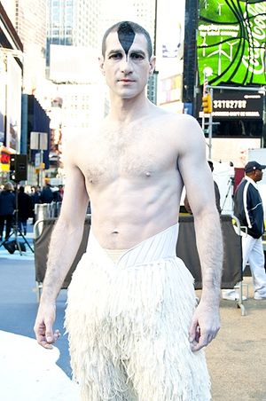 Jonathan Ollivier @ BroadwayWorld Jonathan Ollivier Photo
