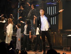 Benjamin Walker and the Cast! Photo