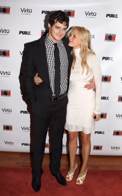 Benjamin Walker and Mamie Gummer Photo