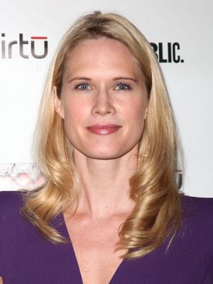 Stephanie March  Photo