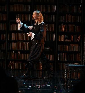 David Hyde Pierce Photo