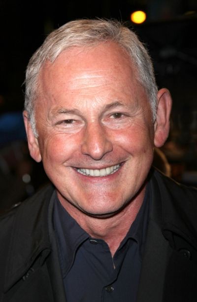 Victor Garber Photo