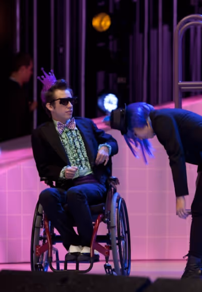 Behind the scenes with Kevin McHale (L) and Jenna Ushkowitz (R) while filming  Photo