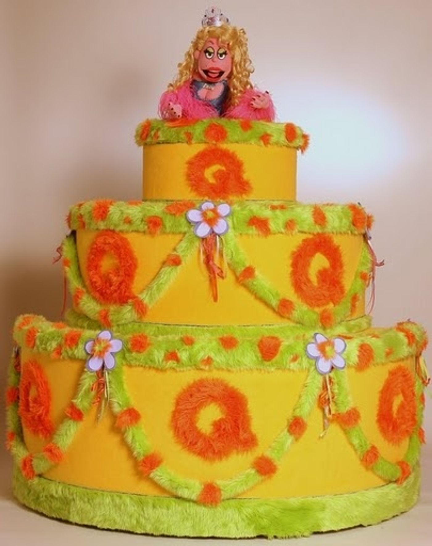 Photo Flash: AVENUE Q Celebrates 1 Year at NWS Photo Flash: AVENUE Q Celebrates 1 Year at NWS Image