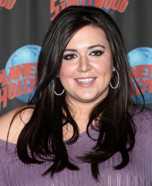 Lauren Manzo @ BroadwayWorld Lauren Manzo Photo