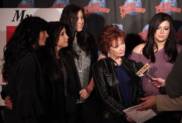 Teresa Giudice, Ashley Holmes, Jacqueline Laurita, Caroline Manzo and Lauren Manzo Photo