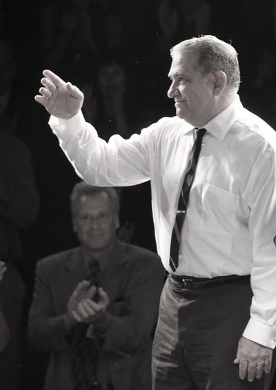 Dan Lauria Photo