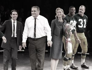 Keith Nobbs, Dan Lauria, Judith Light, Robert Christopher Riley and Chris Sullivan Photo