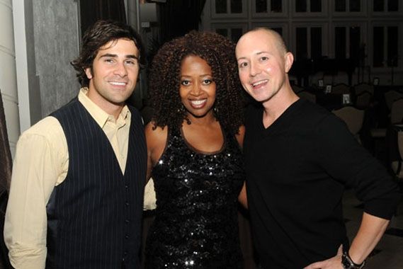 Photo Coverage: Jennifer Leigh Warren at The Cabaret at the Columbia Club — photo 7 of 8