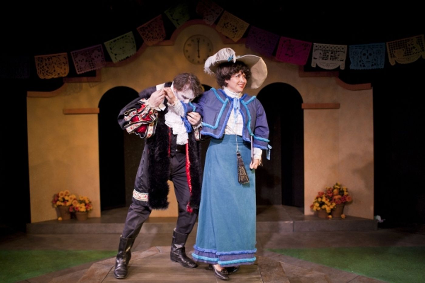 Photo Flash: VIVA DON JUAN at Miracle Theatre  Image