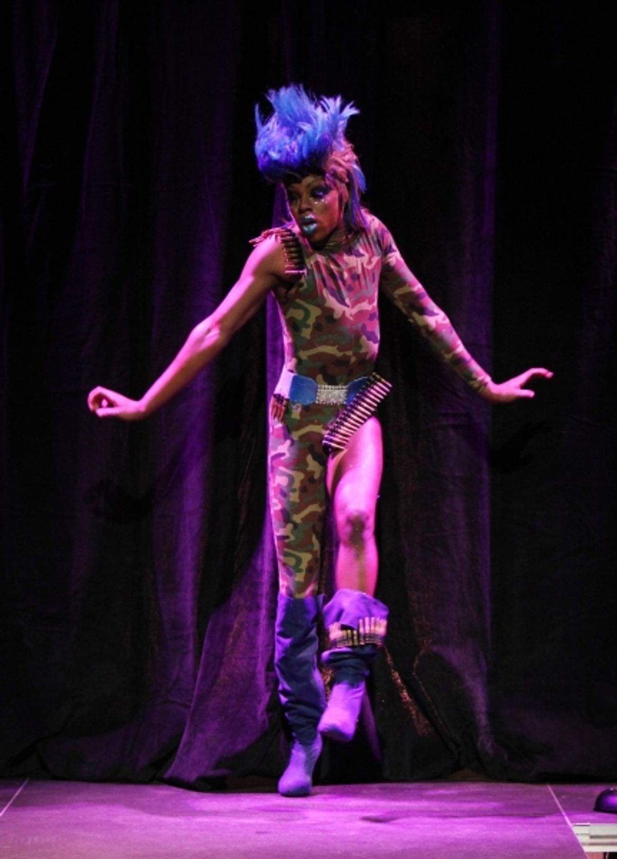 Contestant: Honey Davenport at 