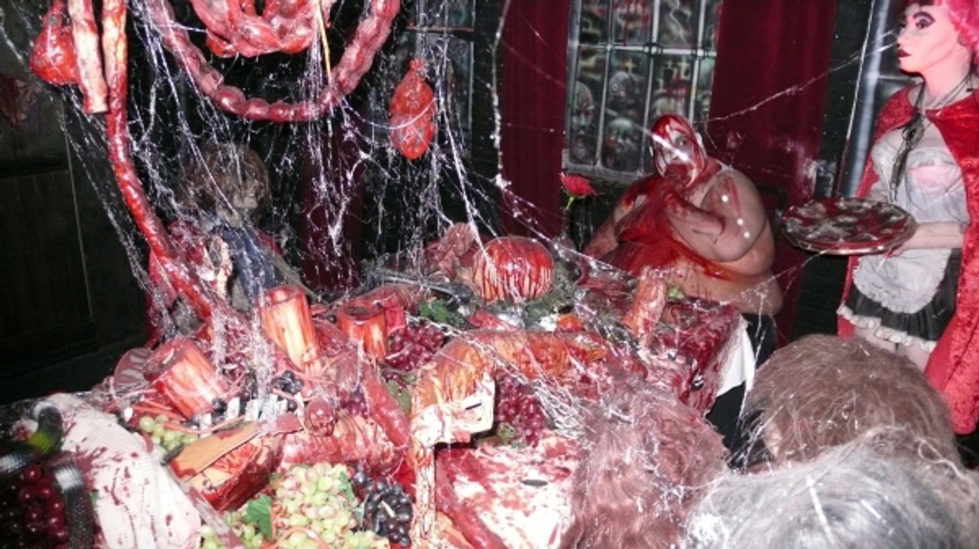 Photo Coverage: Halloween Preview: BLOOD MANOR  Image