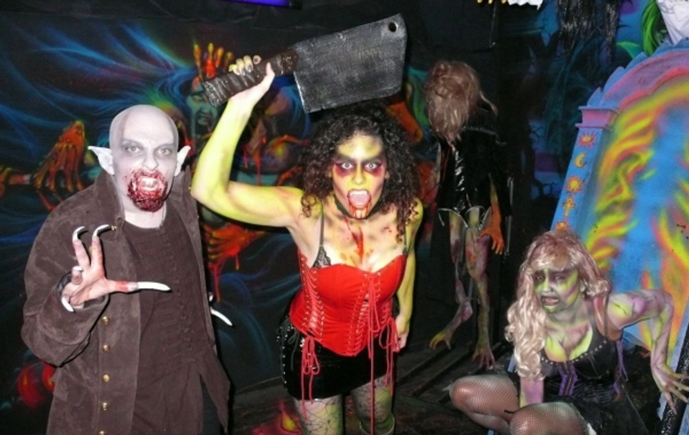 Photo Coverage: Halloween Preview: BLOOD MANOR  Image