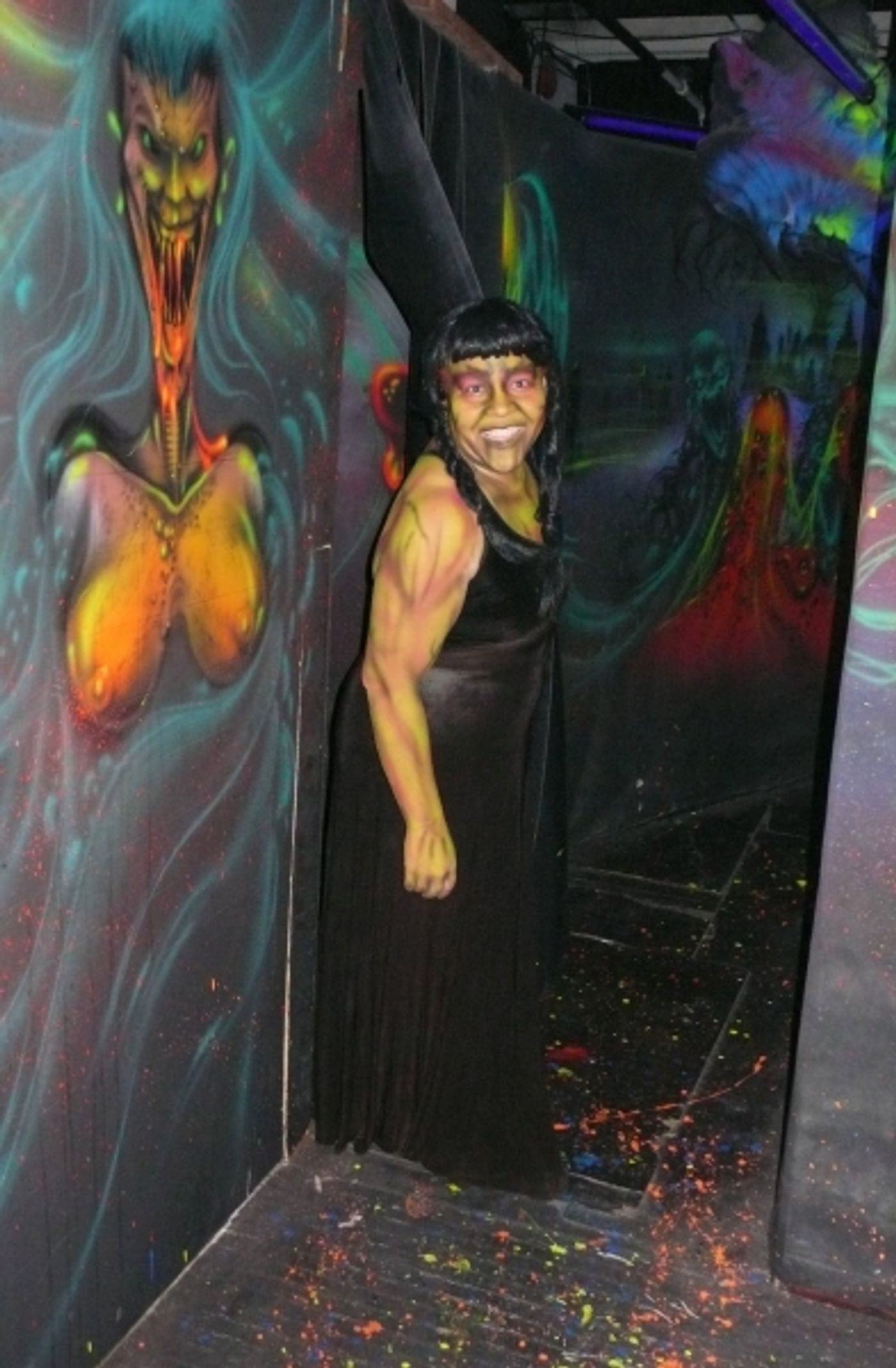 Photo Coverage: Halloween Preview: BLOOD MANOR  Image