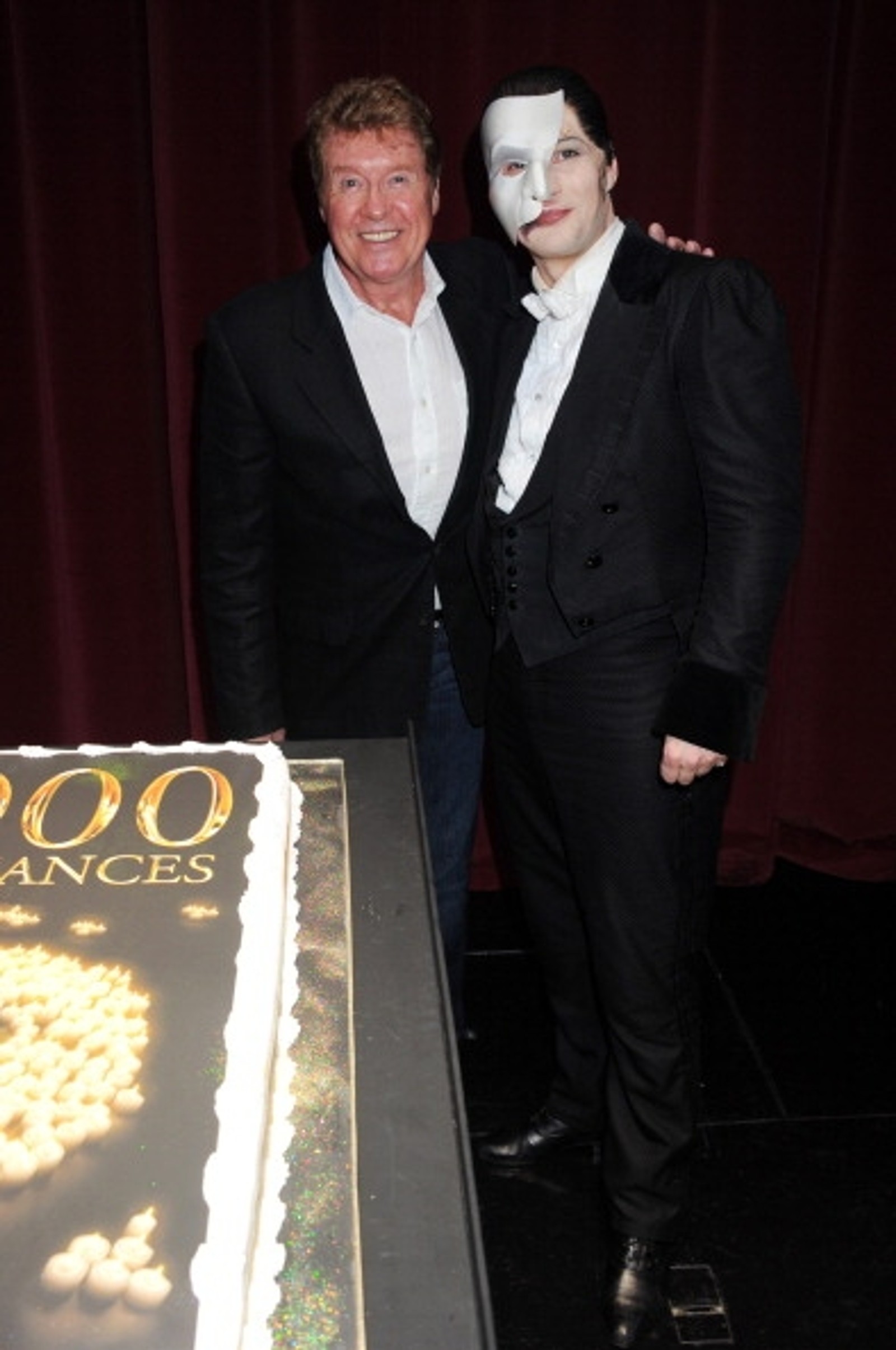 Photos: PHANTOM Celebrates 10,000th West End Show with Michael Crawford & Andrew Lloyd Webber! — photo 6 of 9
