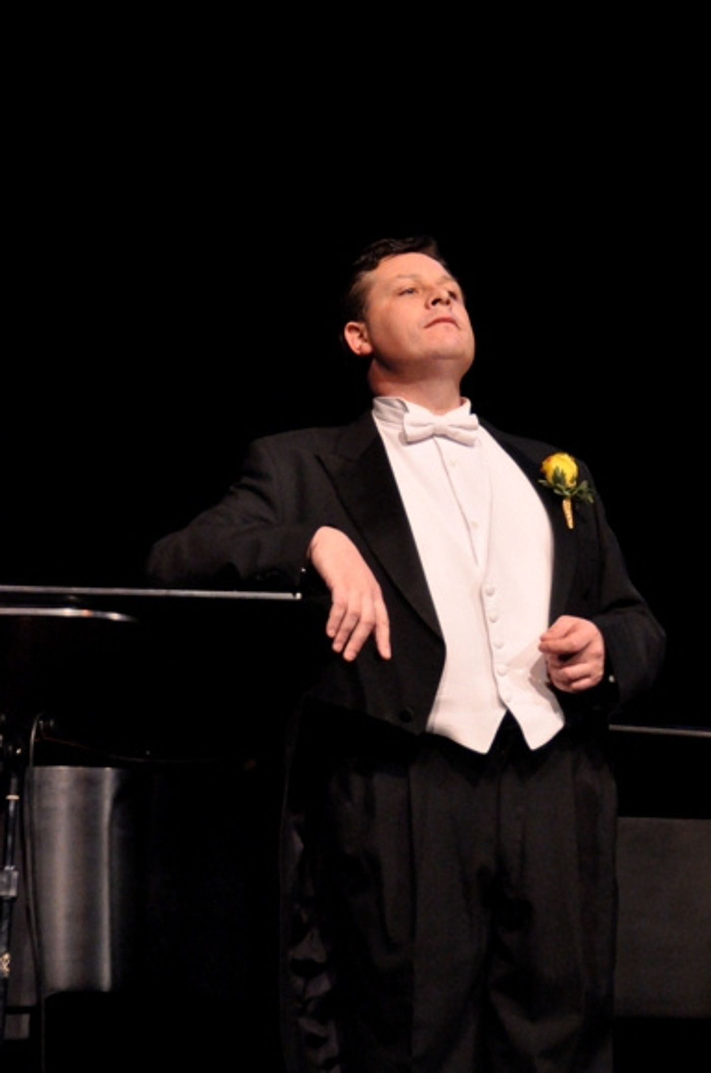 Photo Coverage: World Renowned Tenor Anthony Kearns Wexford Benefit Concert Wilton, CT  Image