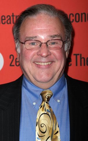 Fred Applegate  Photo