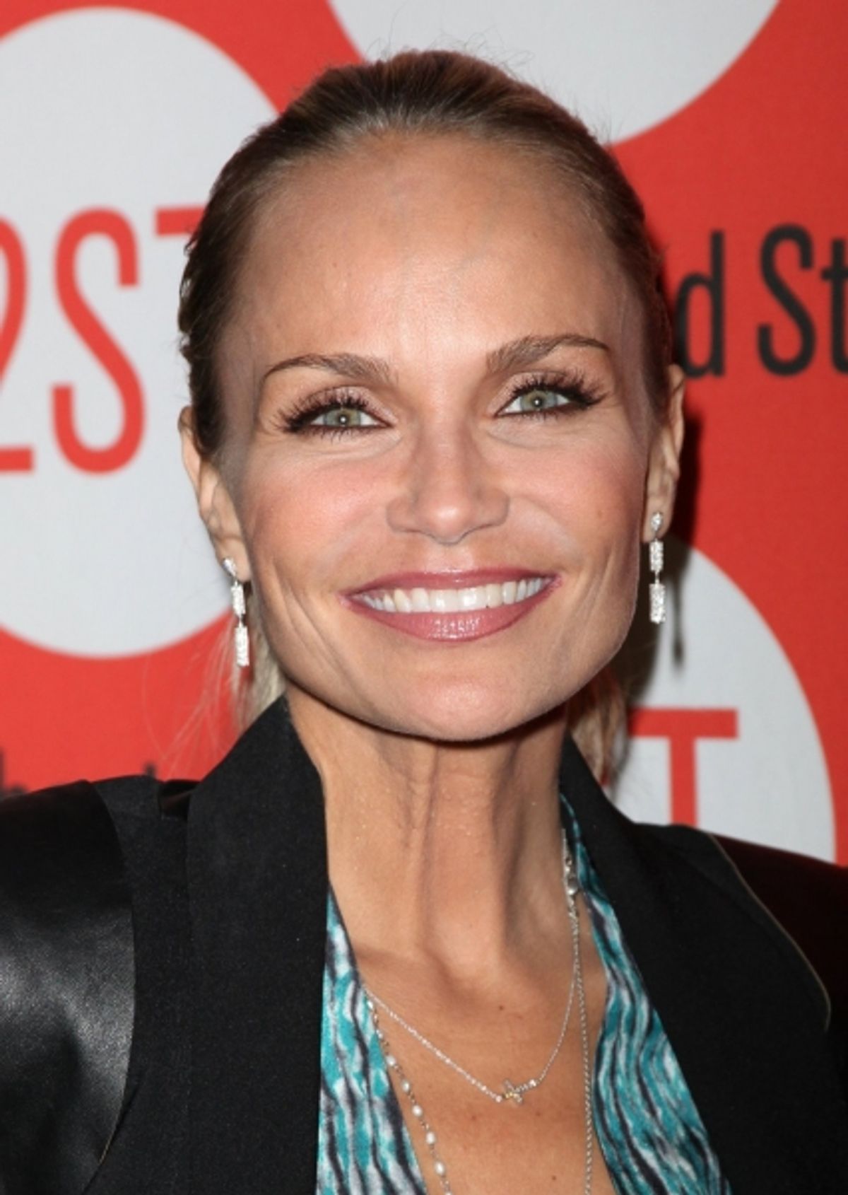 Kristin Chenoweth  at 