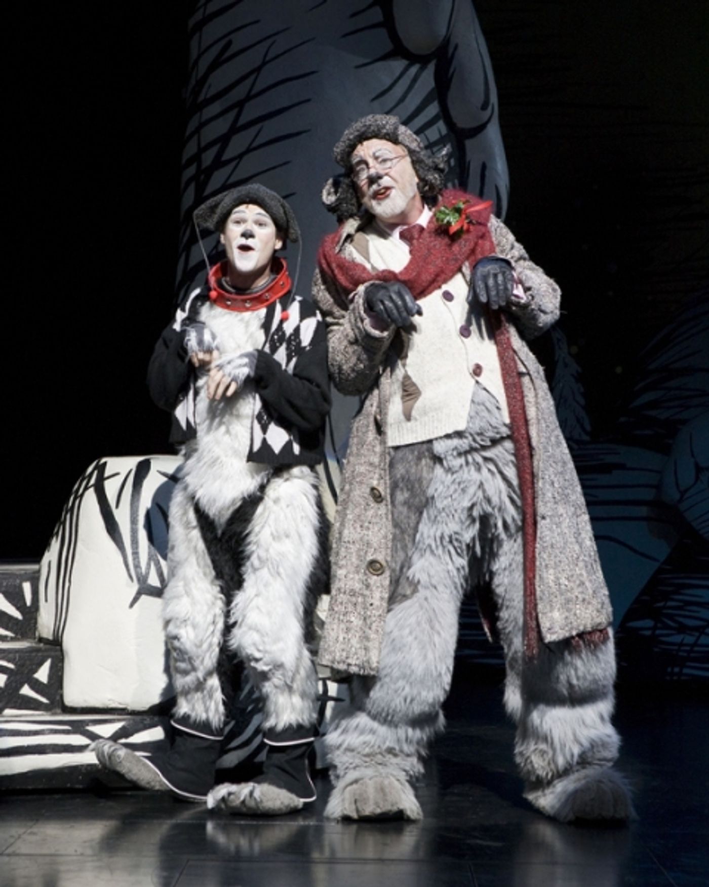 Photo Flash: THE GRINCH at the Old Globe Theatre  Image