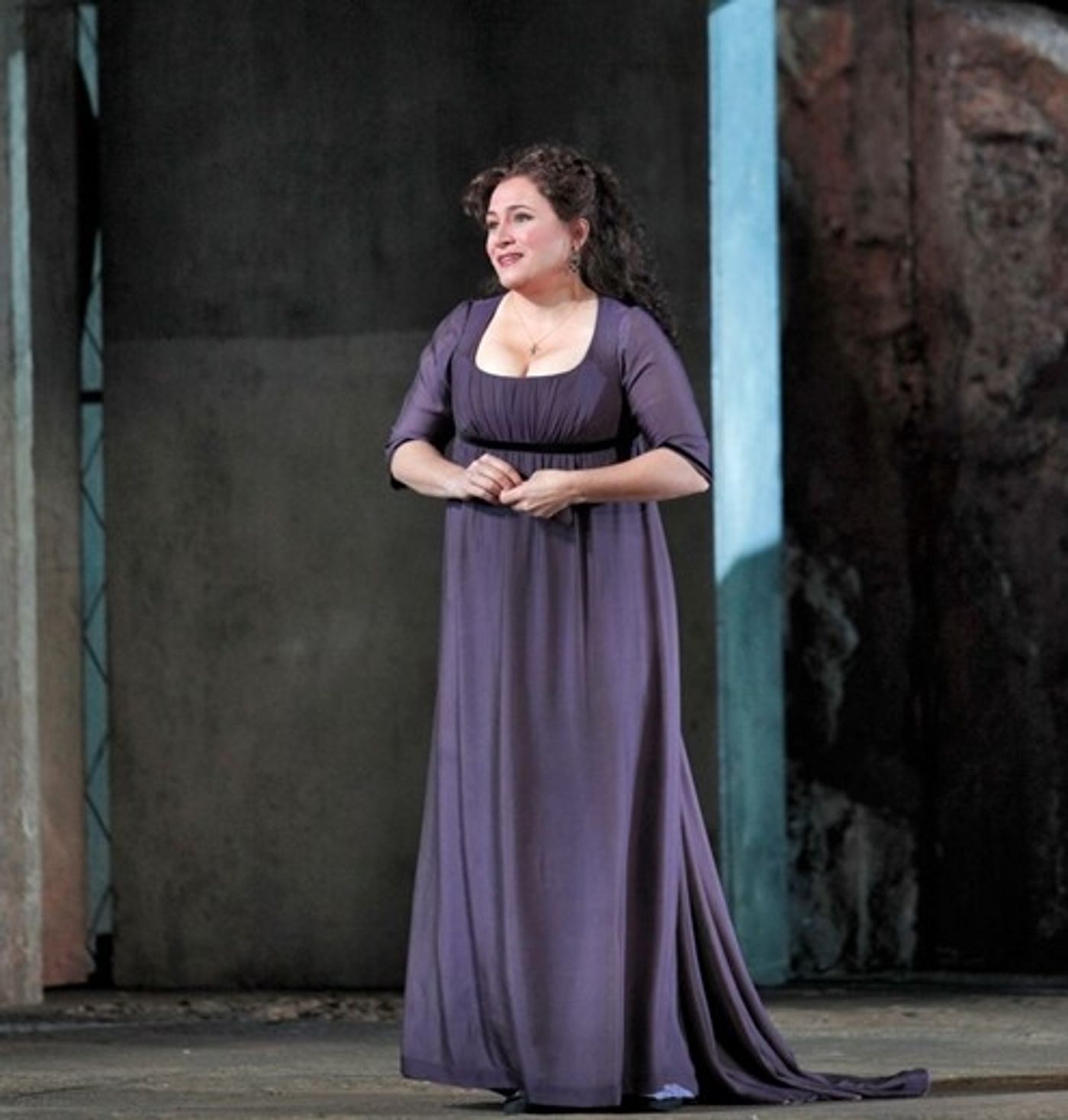 Photo Flash: IL TROVATORE Opens at Metropolitan Opera  Image