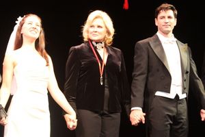Jessica Grove, Candice Bergen and Sean Palmer @ BroadwayWorld Jessica Grove, Candice Bergen and Sean Palmer Photo