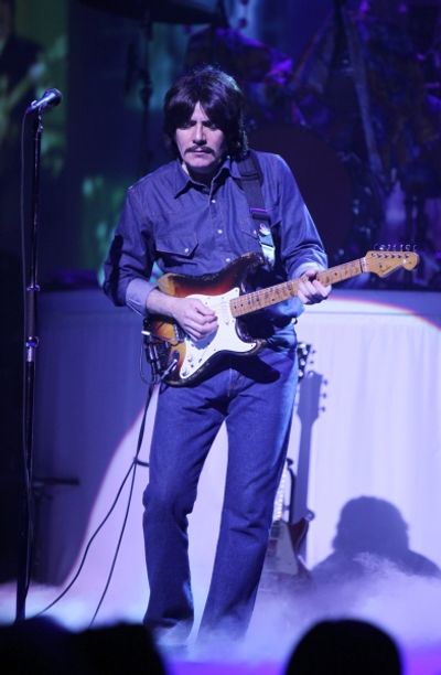 Joe Bithorn as George Harrison Photo