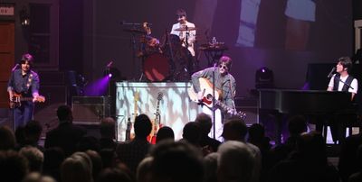 RAIN cast members: Ralph Castelli as Ringo Starr, Joe Bithorn as George Harrison and  Photo