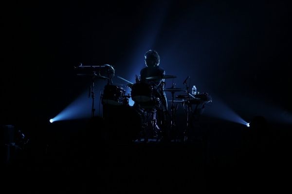 Ralph Castelli as Ringo Starr  Photo