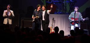 RAIN cast members: Ralph Castelli as Ringo Starr, Joe Bithorn as George Harrison and  Photo