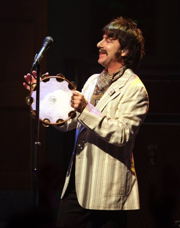 Ralph Castelli as Ringo Starr  Photo