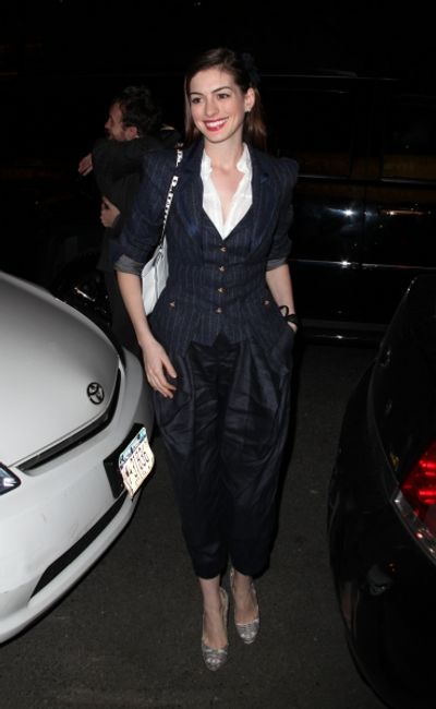 Anne Hathaway Photo