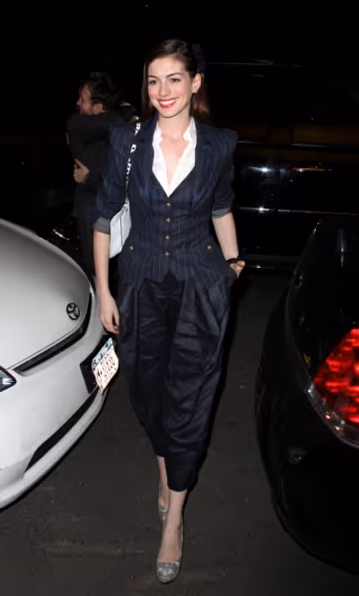 Anne Hathaway Photo