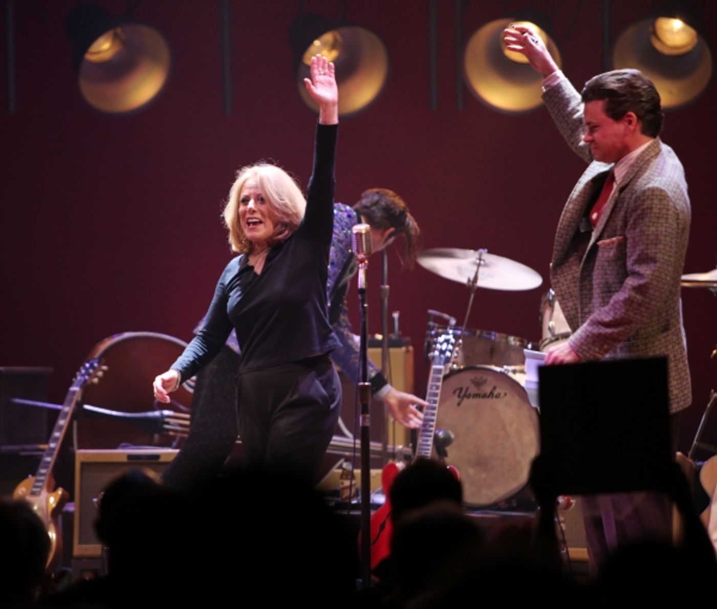 Photo Coverage: Lesley Gore Joins MDQ Onstage!  Image