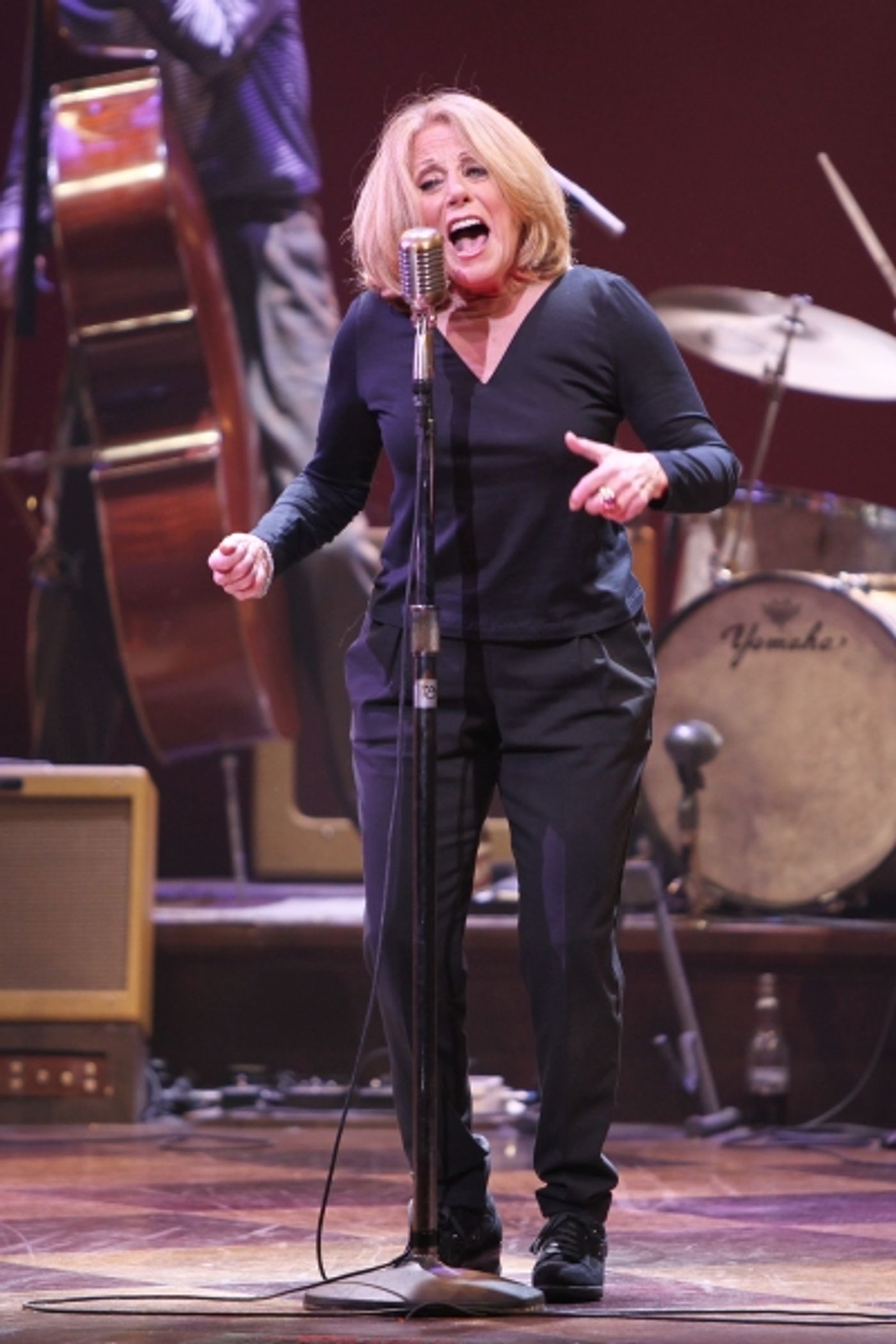 Photo Coverage: Lesley Gore Joins MDQ Onstage!  Image