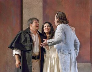 Matthew Polenzani, Anna Netrebko and Mariusz Kwiecien  Photo