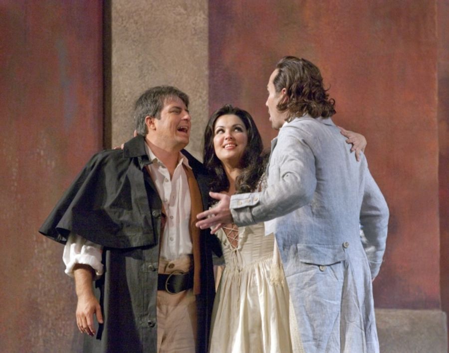Photo Flash: Metropolitan Opera's DON PASQUALE Image