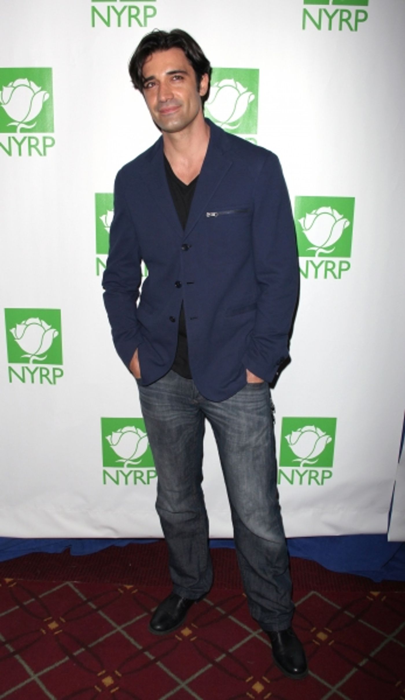 Photo Coverage: 15th Annual Hulaween Benefit Gala  Image