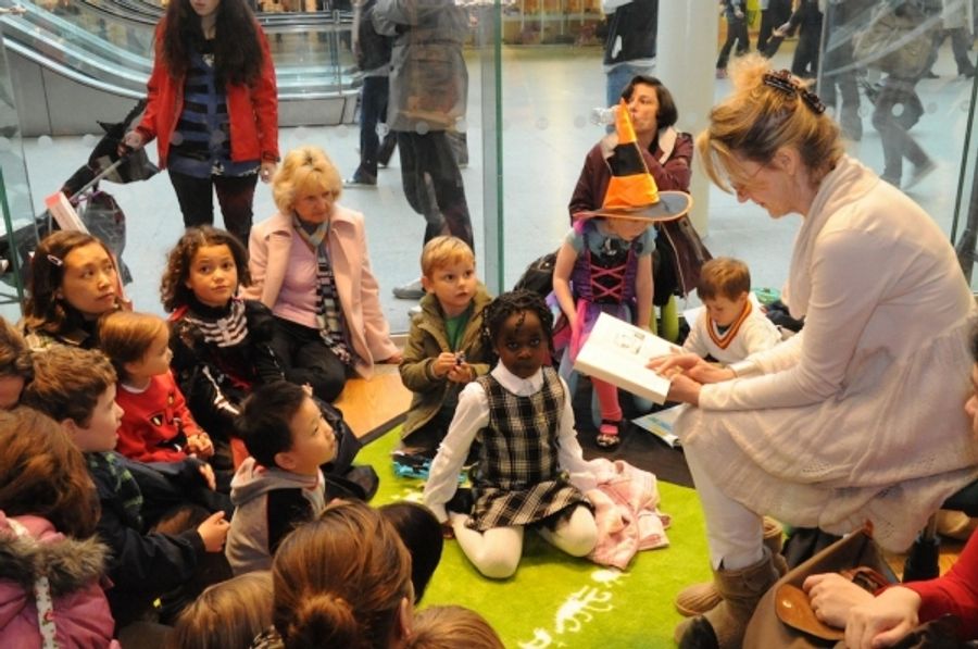 Photo Coverage: WICKED Day 2010 - Live From London! Image
